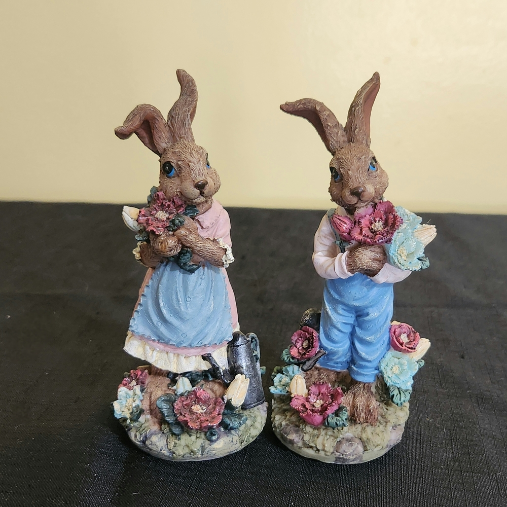 K's Collection Easter Rabbit Figures
